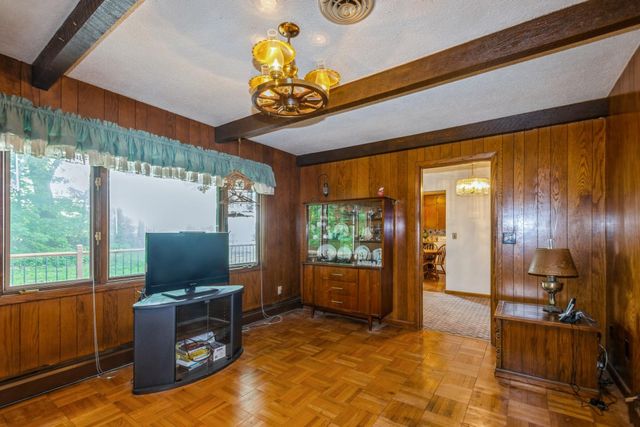 2584 County Road 33 SE, Buffalo, MN 55313