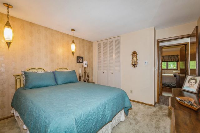 2584 County Road 33 SE, Buffalo, MN 55313