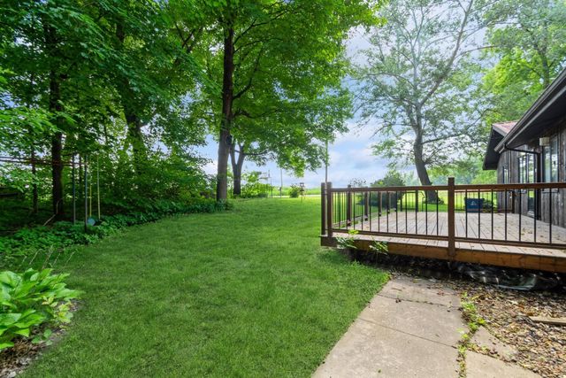 2584 County Road 33 SE, Buffalo, MN 55313