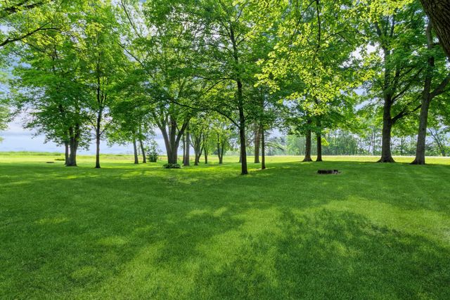 2584 County Road 33 SE, Buffalo, MN 55313