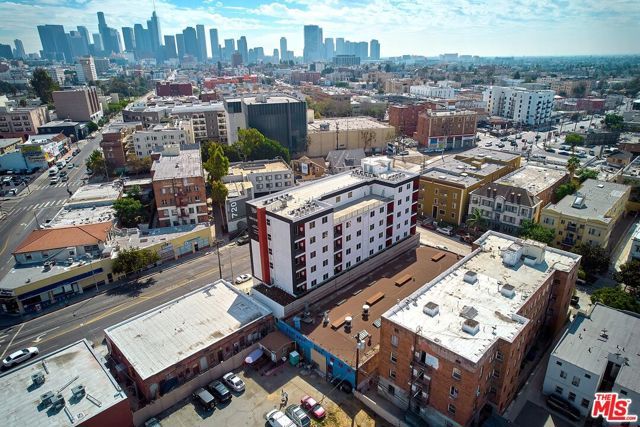 719 S Hoover 608, Los Angeles, CA 90005
