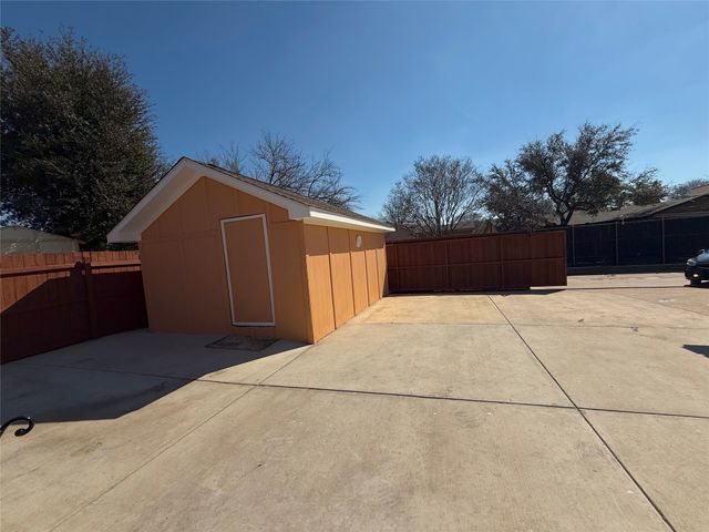 1410 Bowie Street, Garland, TX 75042