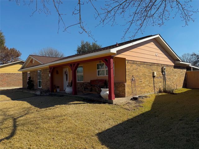 1410 Bowie Street, Garland, TX 75042