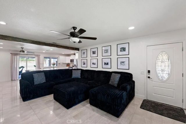 18054 Granada, Fontana, CA 92335