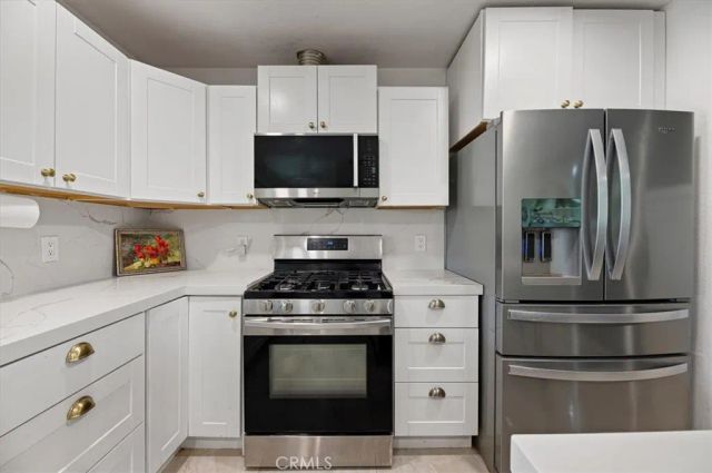 18054 Granada, Fontana, CA 92335