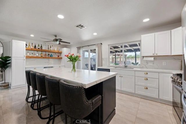 18054 Granada, Fontana, CA 92335
