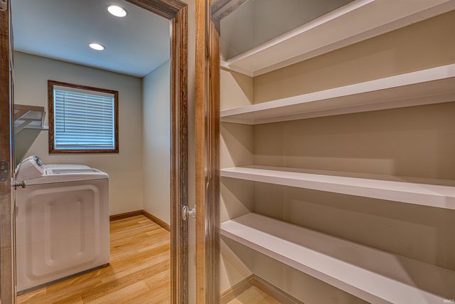 5083 Springfield Road, Wadesville, IN 47638