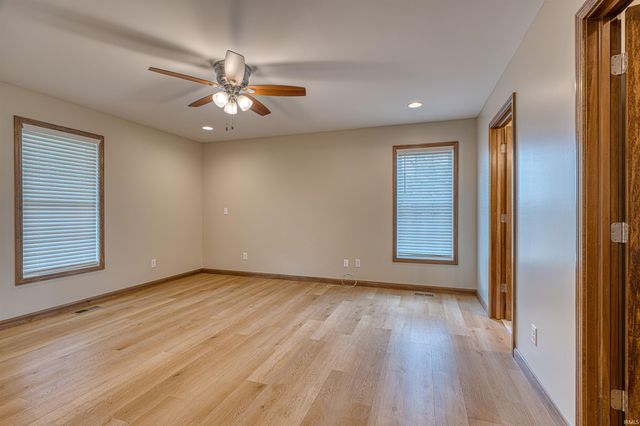 5083 Springfield Road, Wadesville, IN 47638