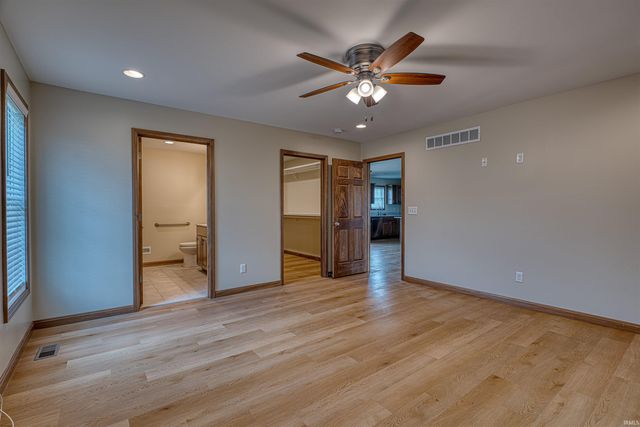 5083 Springfield Road, Wadesville, IN 47638