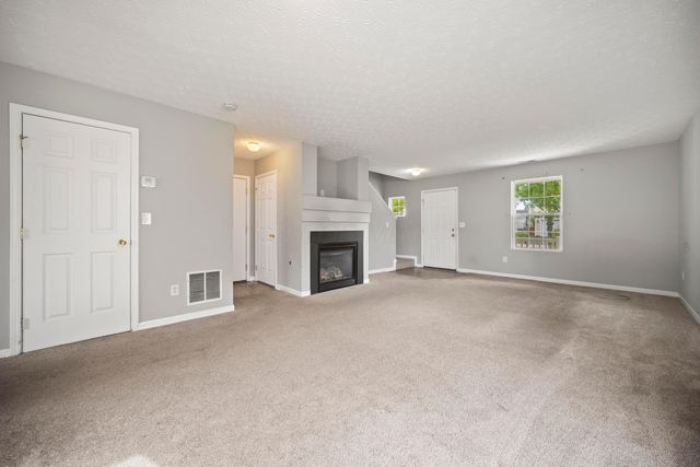 8080 Beardsley Avenue, Blacklick, OH 43004