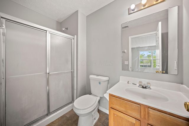 8080 Beardsley Avenue, Blacklick, OH 43004