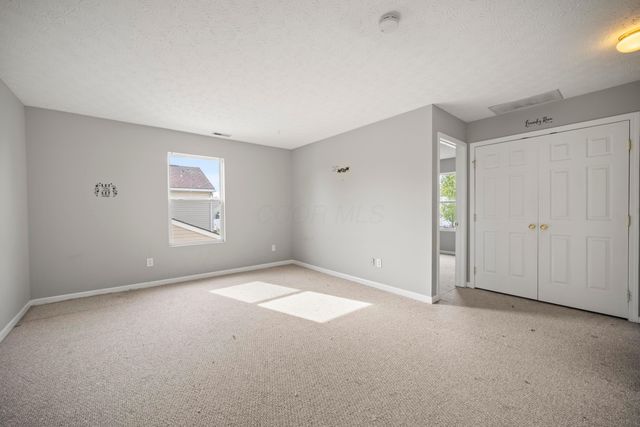 8080 Beardsley Avenue, Blacklick, OH 43004