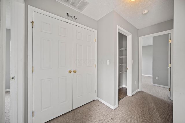 8080 Beardsley Avenue, Blacklick, OH 43004