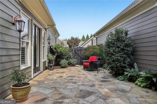 934 Grey Village Circle, Marietta, GA 30068