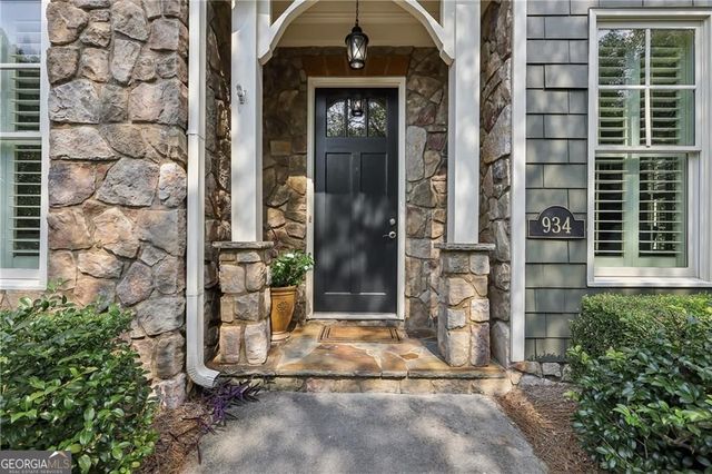 934 Grey Village Circle, Marietta, GA 30068