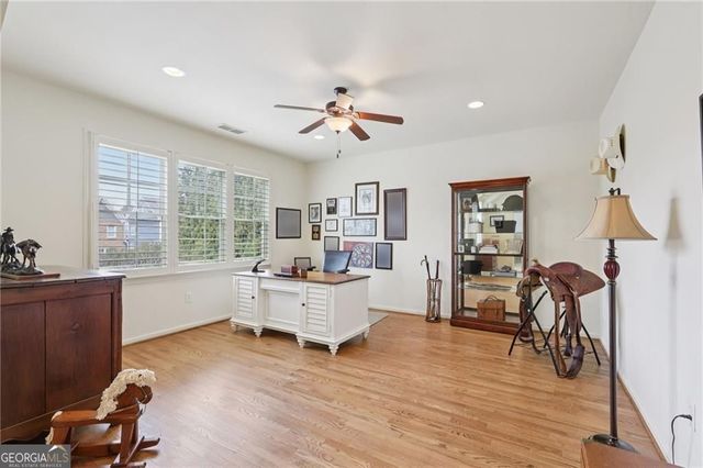 934 Grey Village Circle, Marietta, GA 30068