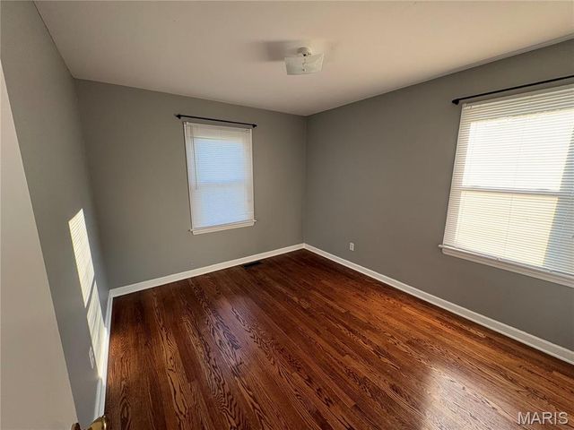 115 Derhake Road, Florissant, MO 63031