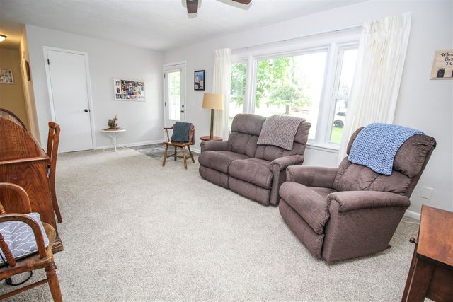 58408 Kerr Creek Road, Three Rivers, MI 49093