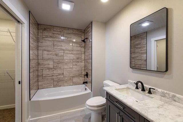 2210 Henry Johns BOULEVARD, Bangor, WI 54614