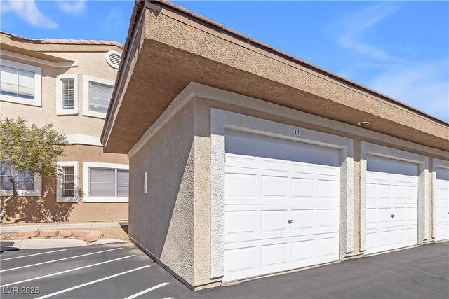 833 Aspen Peak Loop 1321, Henderson, NV 89011