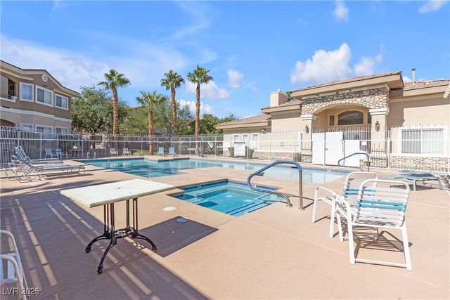 833 Aspen Peak Loop 1321, Henderson, NV 89011