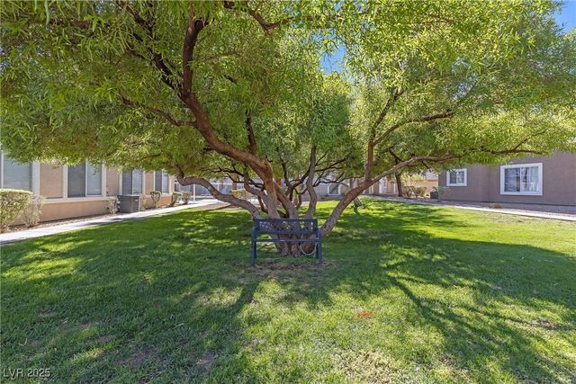 833 Aspen Peak Loop 1321, Henderson, NV 89011