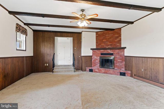 489 DOUBLING GAP RD, Newville, PA 17241