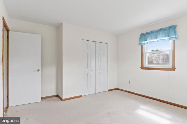 489 DOUBLING GAP RD, Newville, PA 17241