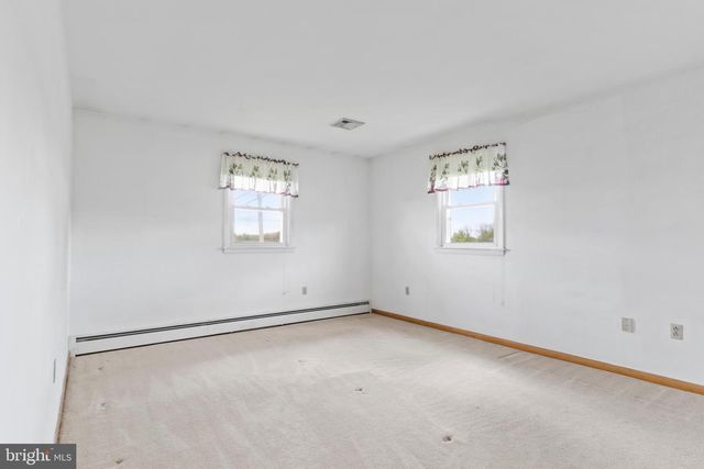 489 DOUBLING GAP RD, Newville, PA 17241