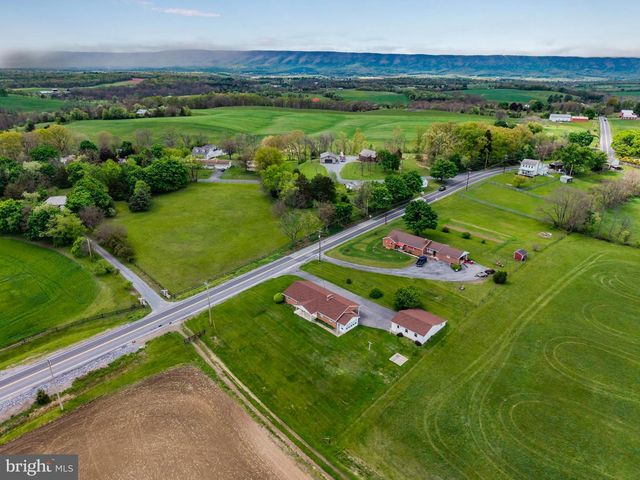 489 DOUBLING GAP RD, Newville, PA 17241