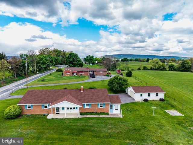 489 DOUBLING GAP RD, Newville, PA 17241