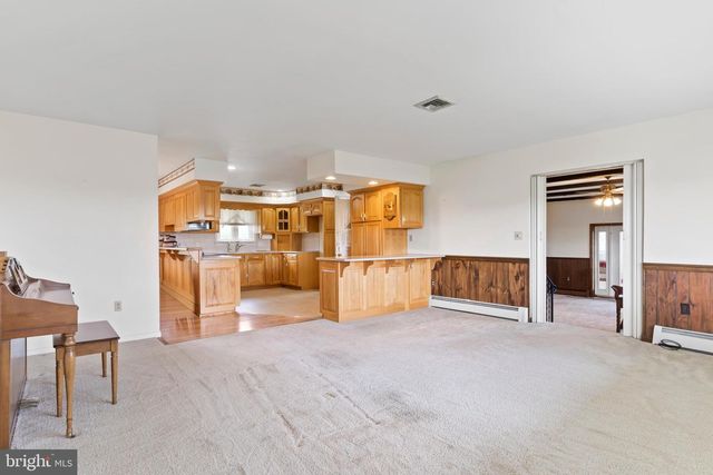 489 DOUBLING GAP RD, Newville, PA 17241