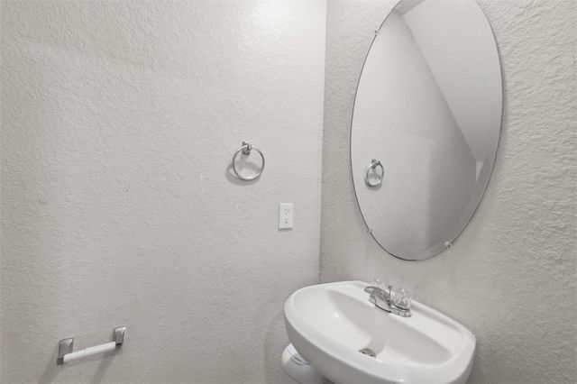 3655 Solanum Drive, Conroe, TX 77301