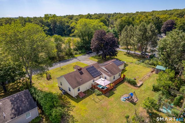 64 Dohm Avenue, Guilford, CT 06437