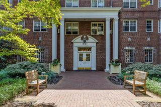 7714 113th Street #6C, Forest Hills, NY 11375