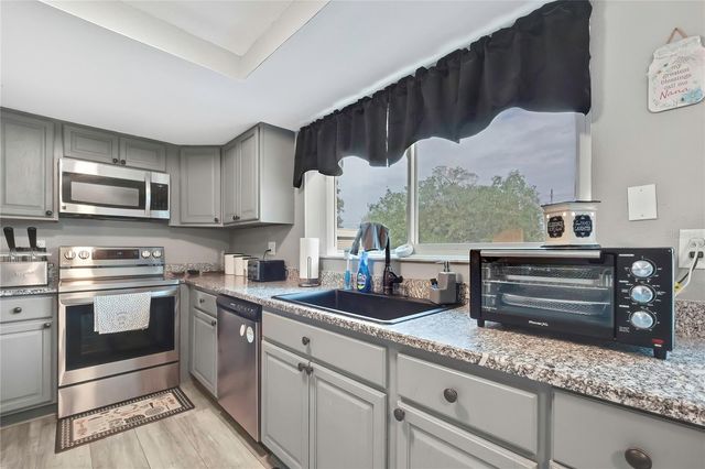 10165 BANNISTER STREET, Spring Hill, FL 34608