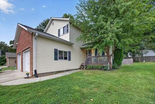 1037 Forest View Drive, Ellettsville, IN 47429