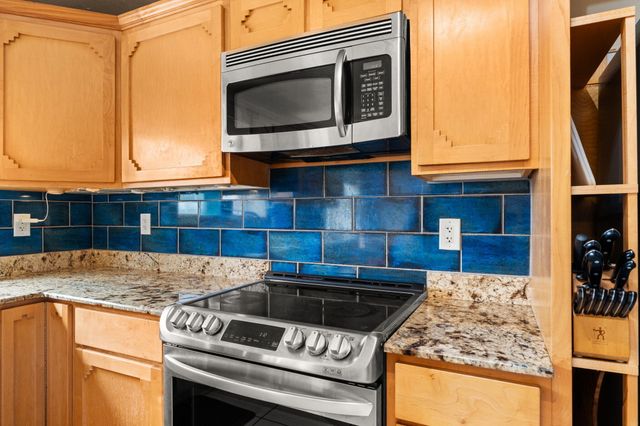 609 MARK Drive NE, Albuquerque, NM 87123