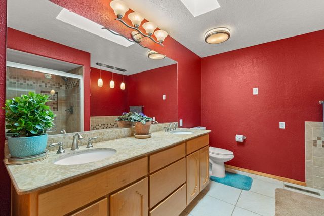 609 MARK Drive NE, Albuquerque, NM 87123