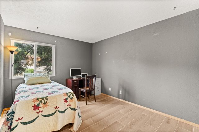 609 MARK Drive NE, Albuquerque, NM 87123