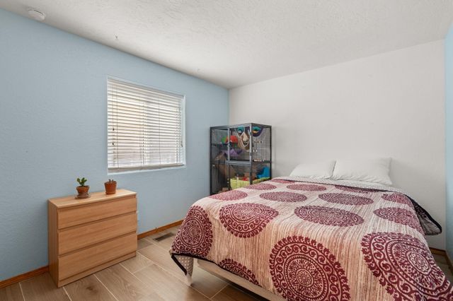 609 MARK Drive NE, Albuquerque, NM 87123