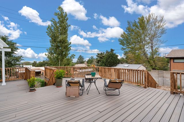 609 MARK Drive NE, Albuquerque, NM 87123