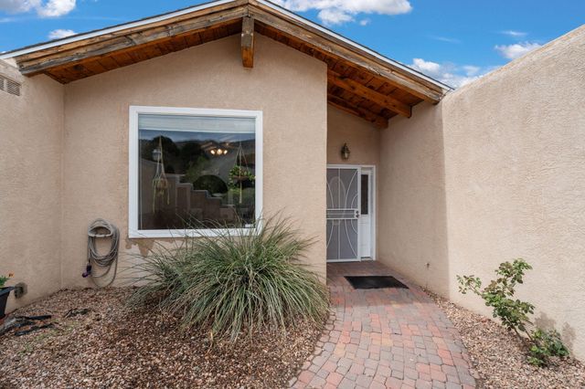 609 MARK Drive NE, Albuquerque, NM 87123