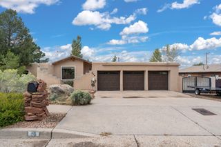609 MARK Drive NE, Albuquerque, NM 87123