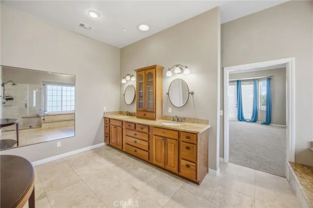 31027 E Sunset Drive North, Redlands, CA 92373