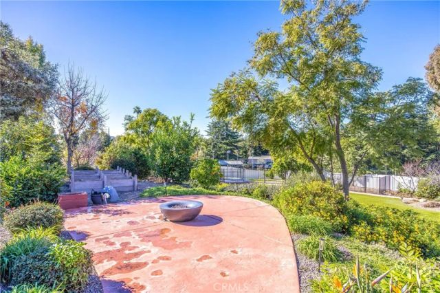 31027 E Sunset Drive North, Redlands, CA 92373