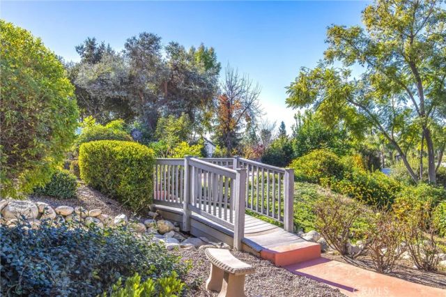 31027 E Sunset Drive North, Redlands, CA 92373