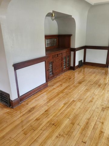 2902 N 44th STREET #2904, Milwaukee, WI 53210