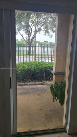 2442 Centergate Dr 101, Miramar, FL 33025