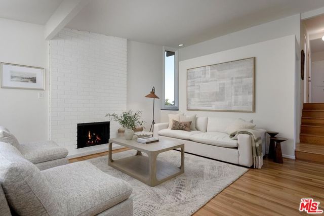 3134 Lucinda Lane, Santa Barbara, CA 93105